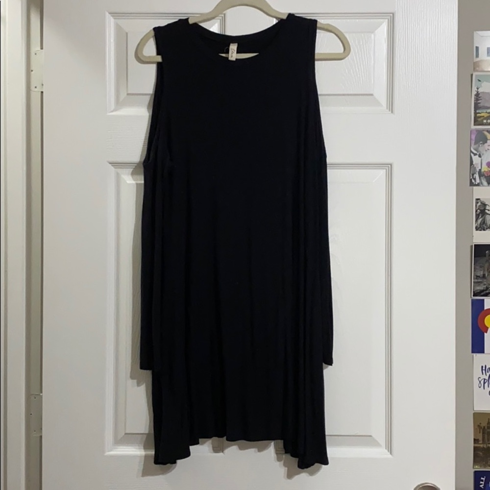 Cold Shoulder along Sleeve Dress